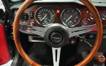 Triumph-Tr6-1976-Medium-Gray-Black-ampamp-Red-39