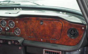 Triumph-Tr6-1976-Medium-Gray-Black-ampamp-Red-49