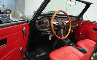 Triumph-Tr6-1976-Medium-Gray-Black-ampamp-Red-6