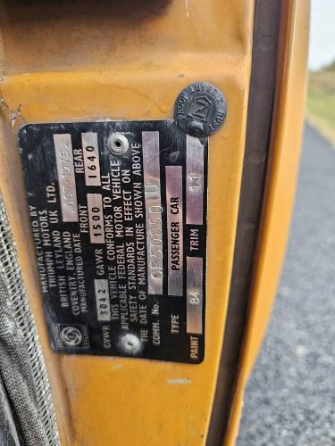 Triumph-Tr6-1976-Orange-Black-8
