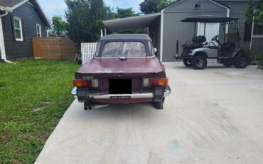 Triumph-Tr6-1976-Red-1