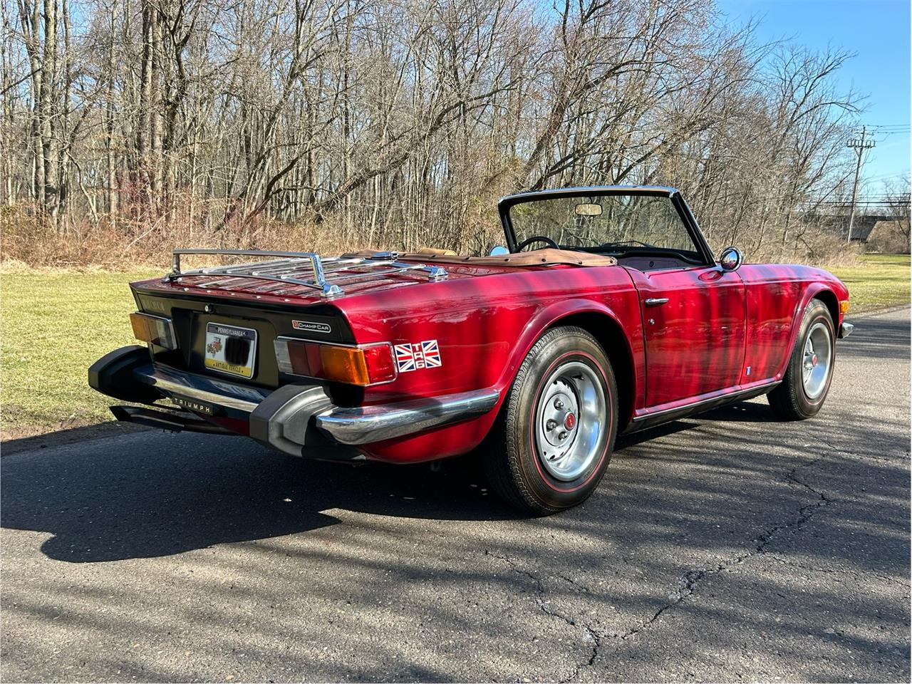 Triumph-Tr6-1976-Red-Beige-1