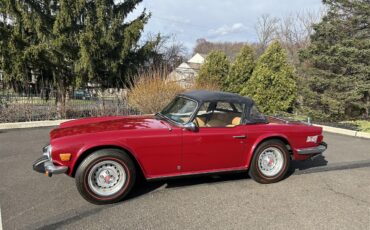 Triumph-Tr6-1976-Red-Beige-12