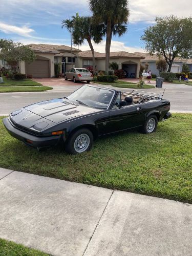 Triumph-Tr7-1980-Black-3