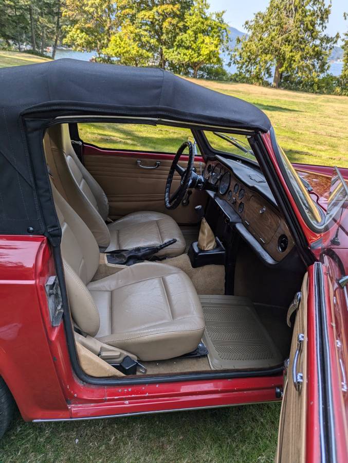 Triumph-tr250-1968-red-16