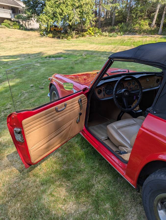 Triumph-tr250-1968-red-17