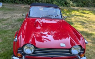 Triumph-tr250-1968-red-19
