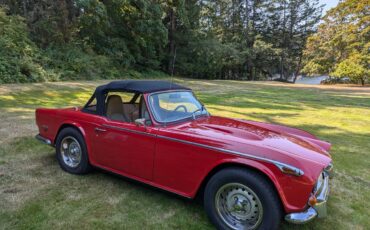 Triumph-tr250-1968-red-20