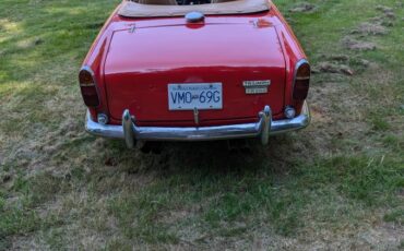 Triumph-tr250-1968-red-3