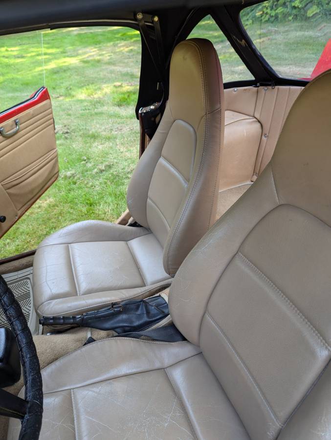 Triumph-tr250-1968-red-8