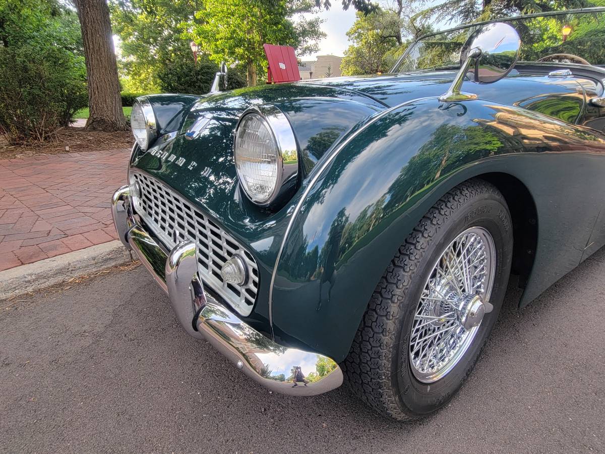 Triumph-tr3b-1962-green-12