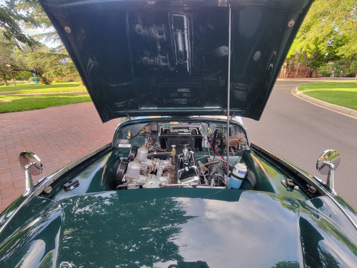 Triumph-tr3b-1962-green-21