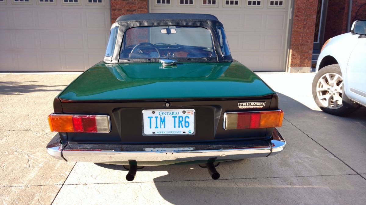 Triumph-tr6-1973-green-2