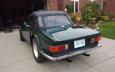 Triumph-tr6-1973-green-4