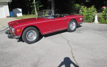 Triumph-tr6-1974-custom-16
