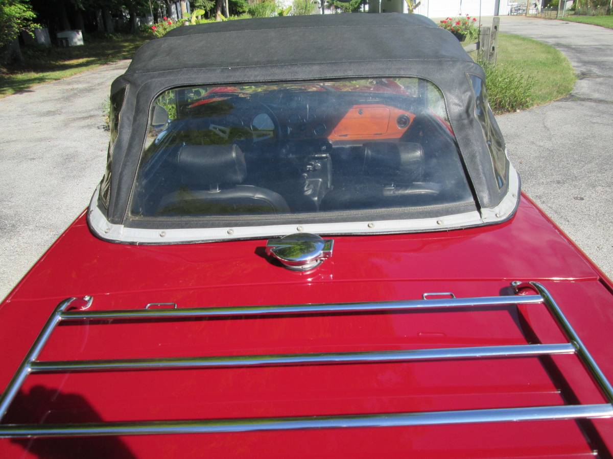 Triumph-tr6-1974-custom-7