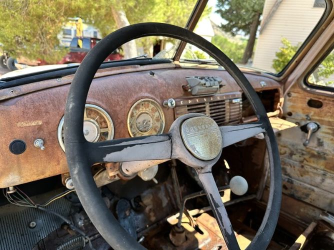 Unknown-1-ton-1953-Gray-7