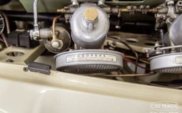 Unknown-100-6-1959-Ivory-White-Black-Leather-46