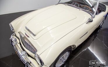 Unknown-100-6-1959-Ivory-White-Black-Leather-6