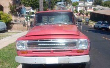 Unknown-1300c-1968-Red-2