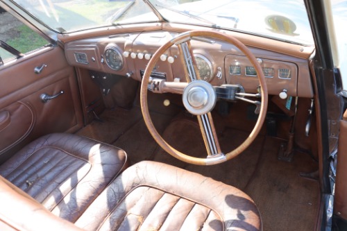 Unknown-135m-1949-White-Brown-5