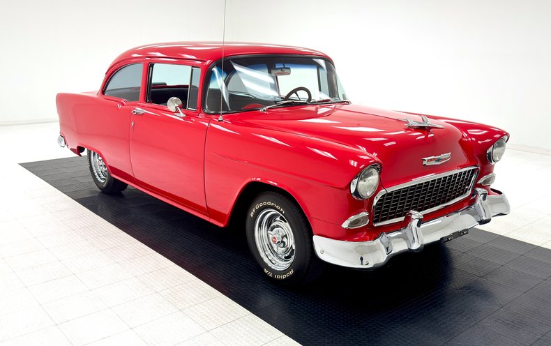 Unknown-150-1955-Brilliant-Red-Gray-15