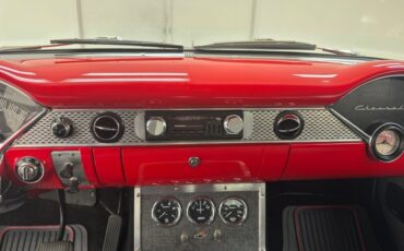 Unknown-150-1955-Brilliant-Red-Gray-5