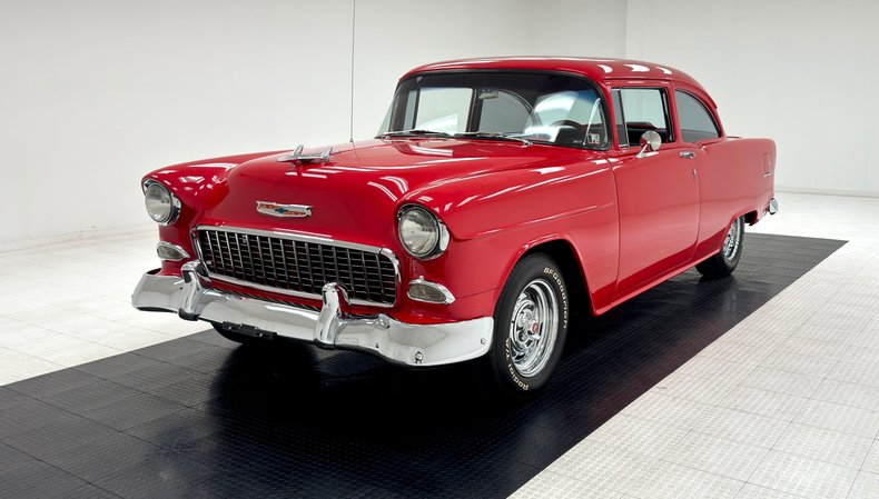 Unknown-150-1955-Brilliant-Red-Gray