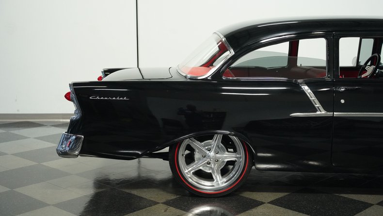 Unknown-150-1956-Black-Red-47