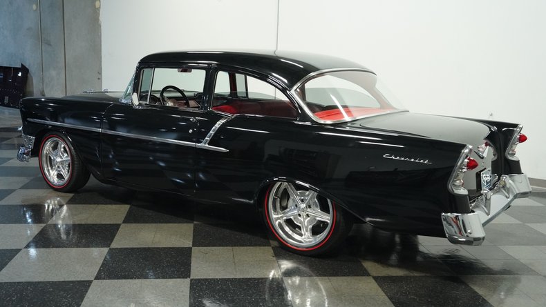 Unknown-150-1956-Black-Red-8