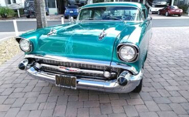 Unknown-150-1957-Green-1