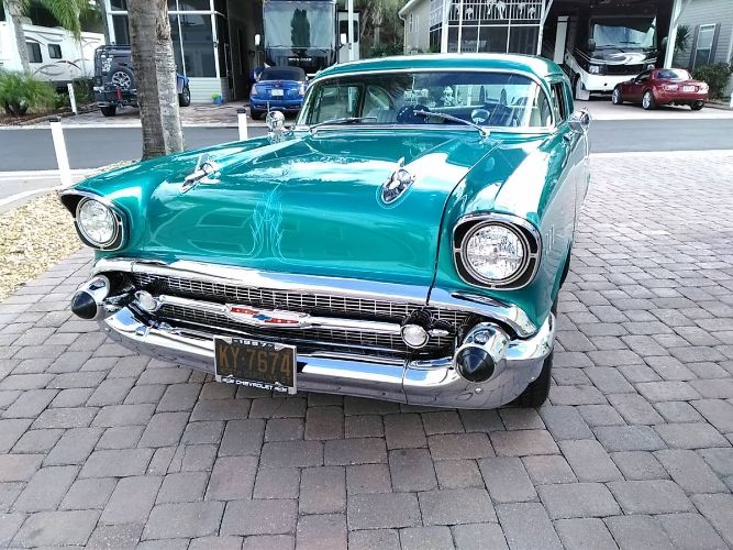 Unknown-150-1957-Green-1