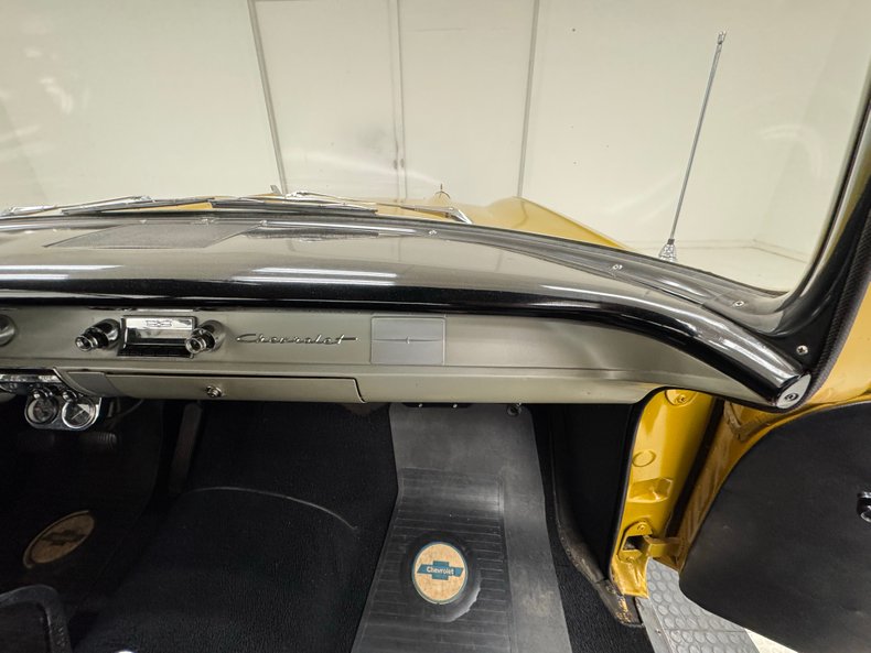 Unknown-150-1957-Mustard-Gold-Black-10