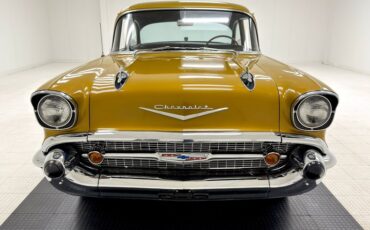 Unknown-150-1957-Mustard-Gold-Black-24