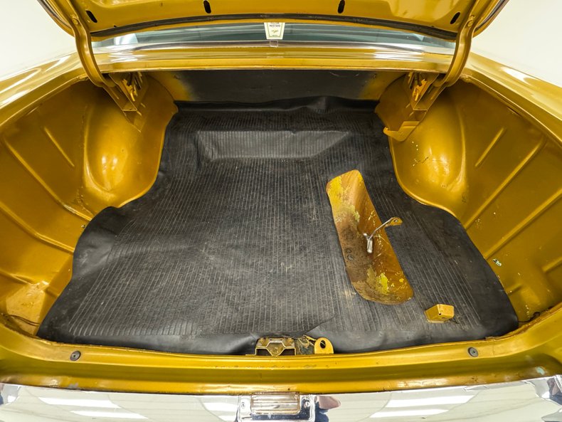 Unknown-150-1957-Mustard-Gold-Black-42