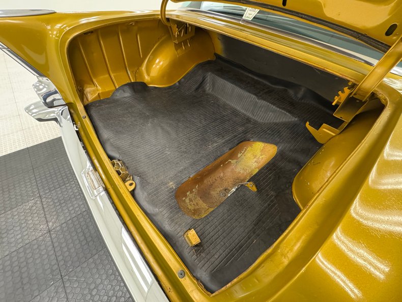Unknown-150-1957-Mustard-Gold-Black-43