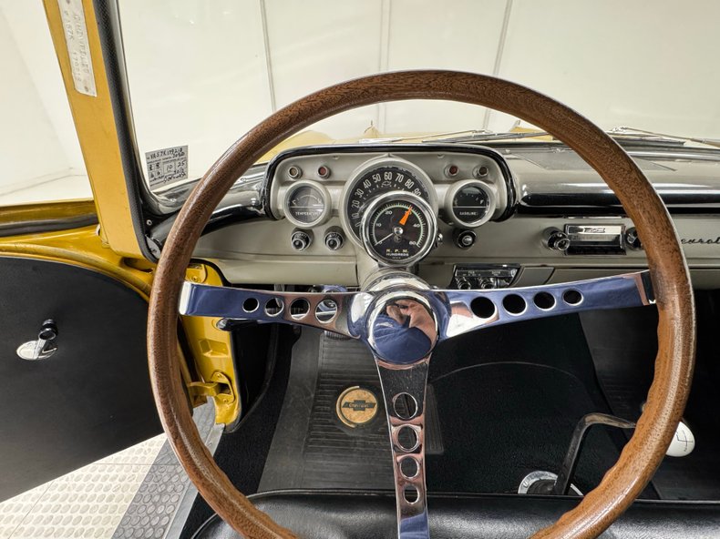 Unknown-150-1957-Mustard-Gold-Black-46