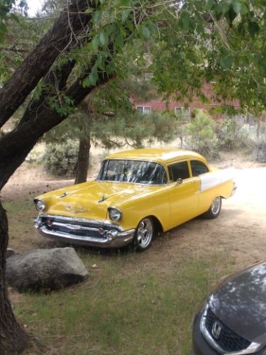 Unknown-150-1957-Yellow-9
