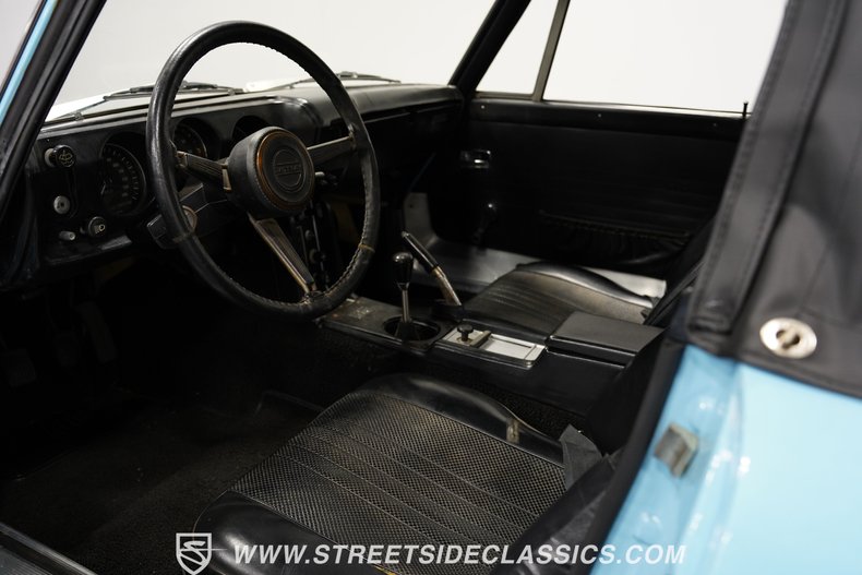 Unknown-1600-1970-Sora-Blue-Black-2