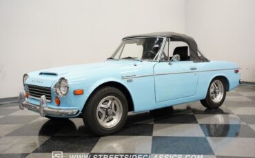 Unknown-1600-1970-Sora-Blue-Black-3