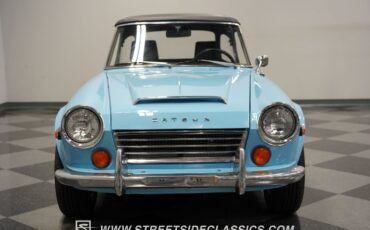 Unknown-1600-1970-Sora-Blue-Black-31