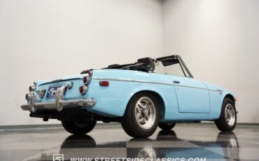 Unknown-1600-1970-Sora-Blue-Black-38