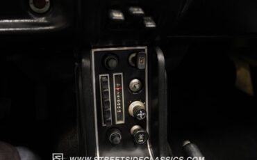 Unknown-1600-1970-Sora-Blue-Black-48