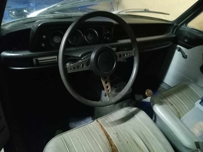 Unknown-1600-2-1968-Blue-White-24