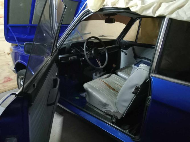 Unknown-1600-2-1968-Blue-White-5