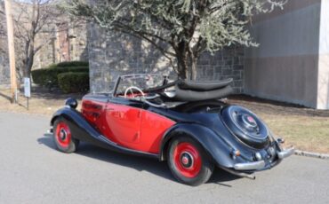 Unknown-170-v-1939-BlackRed-Red-4