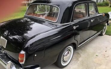 Unknown-190d-1961-Black-Tan