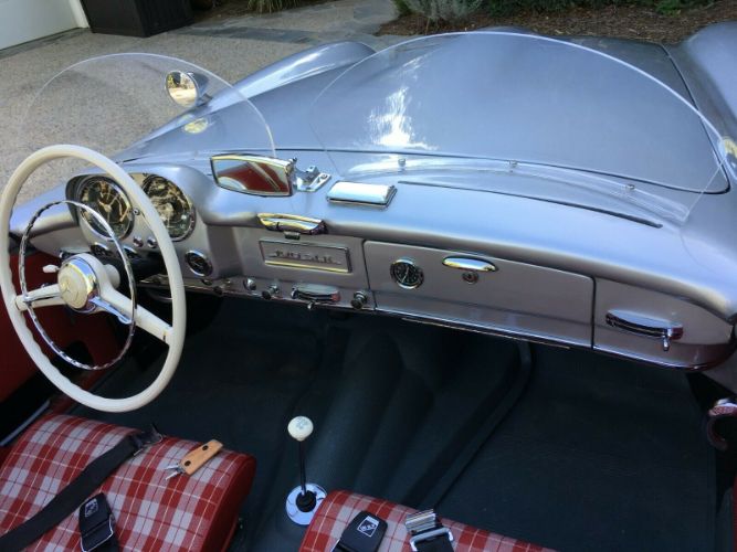 Unknown-190sl-1961-Silver-Red-10
