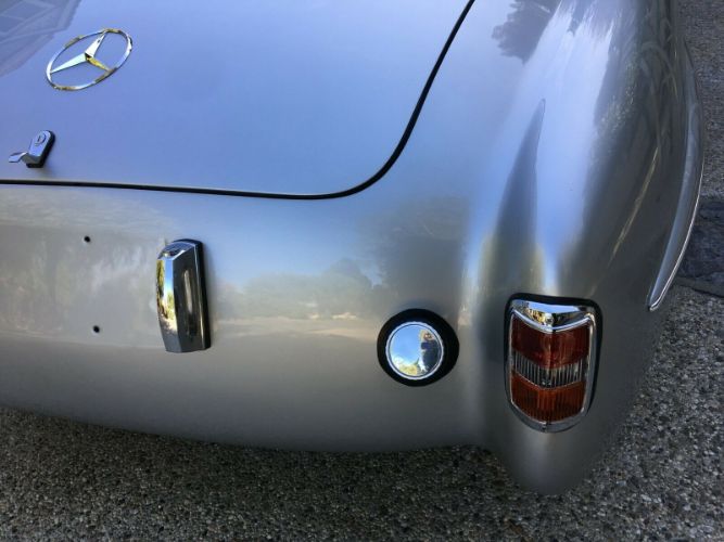 Unknown-190sl-1961-Silver-Red-11