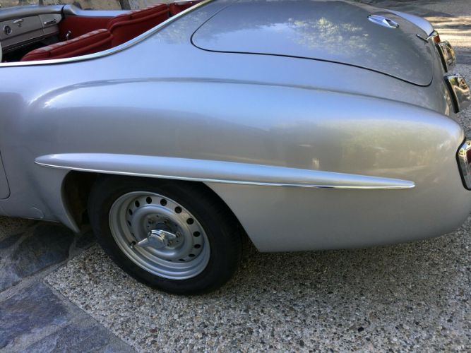 Unknown-190sl-1961-Silver-Red-12